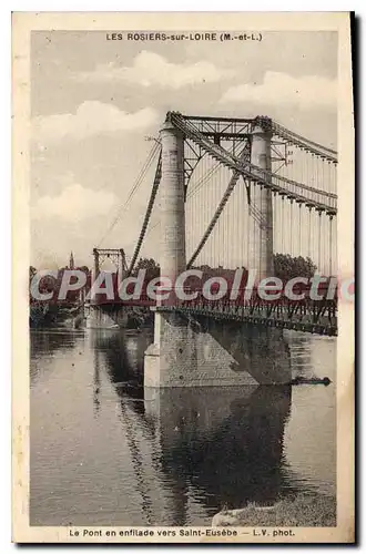 Ansichtskarte AK Les Rosiers Sur Loire le pont