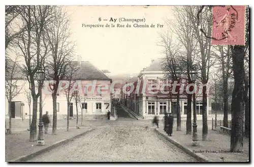 Cartes postales Ay Champagne Perspective De La Rue Du Chemin De Fer