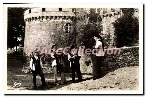 Cartes postales La Bretagne Pontivy Joueurs De Biniou