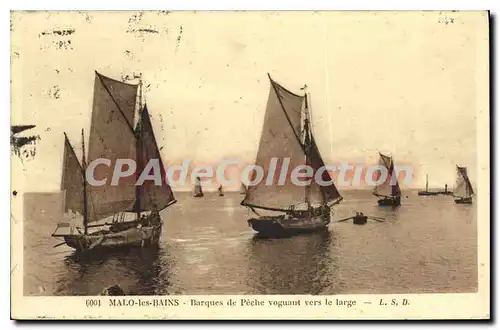 Cartes postales Malo Les Bains Barques De Peche Voguant