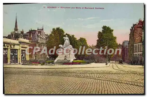 Cartes postales Roubaix Monument Aux Morts bd Gambetta