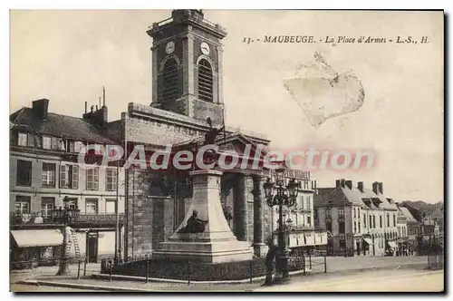 Cartes postales Maubeuge La Place DArmes