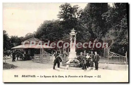 Ansichtskarte AK Beauvais Le Square De La Gare La Fontaine Et Le Kiosque