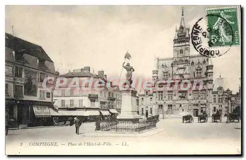 Cartes postales Compiegne Place De I'Hotel De Ville