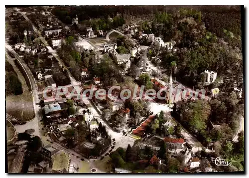 Cartes postales moderne Bagnoles De I'Orne L'Eglise Et Les Villas