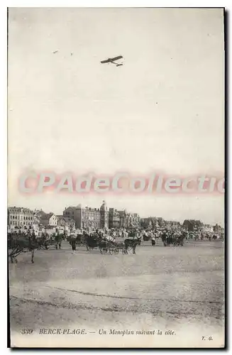 Cartes postales Berck Plage Un Monoplan Suivant La Cote