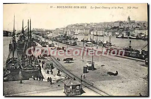 Ansichtskarte AK Boulogne Sur Mer Le Quai Chanzy et le port