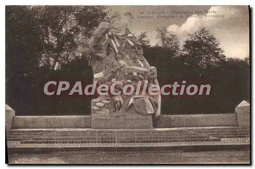 Cartes postales Calais Monument Aux Morts