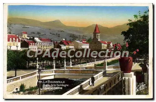 Cartes postales La Bourboule Quai De La Dordogne square Joffre