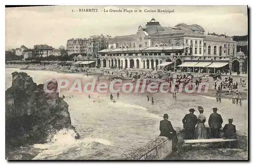 Cartes postales Biarritz La Grande Plage Et Le Casino Municipal