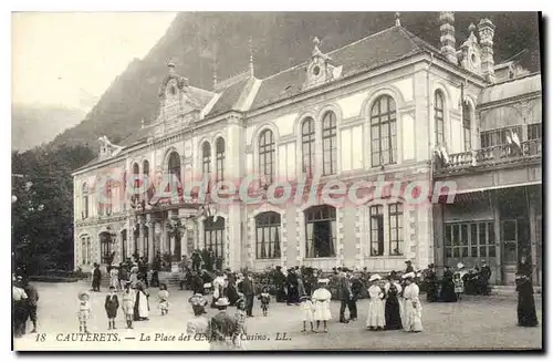 Cartes postales Cauterets La Place Des �ufs casino