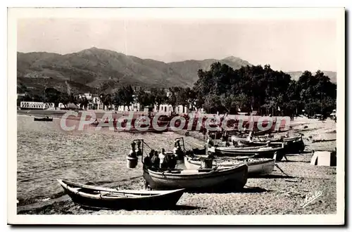 Cartes postales Banyuls Sur Mer plage Et La Place de la ville