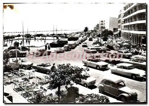 Cartes postales moderne Canet la Plage place de la m�diterran�e