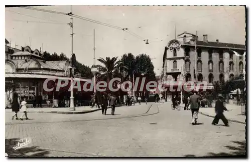 Ansichtskarte AK Perpignan Le Castillet place Arago