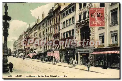 Cartes postales Lyon Le Casino Et La Rue De La Republique