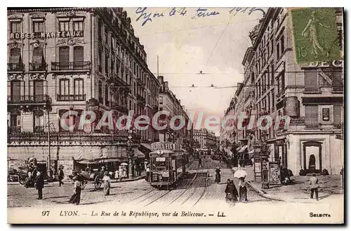 Ansichtskarte AK Lyon La Rue De La Republique Vue De Bellecour tramway