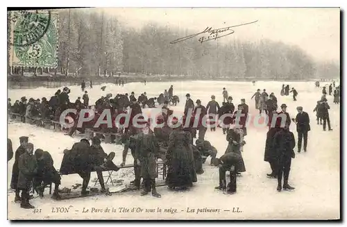 Ansichtskarte AK Lyon Le Parc De La Tete D'Or Sous La Neige les patineurs