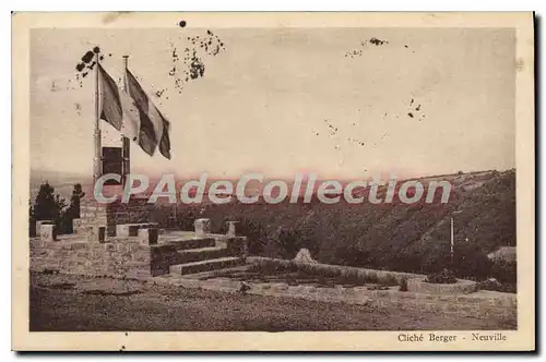 Cartes postales Cliche Berger Neuville PONEYRIEUX monument