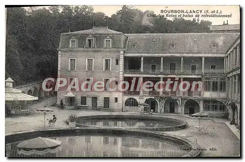 Ansichtskarte AK Bourbon Lancy Cour Des Bains Et bains de refroidissement