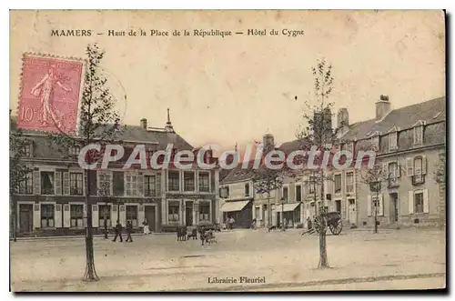 Cartes postales Mamers Haut De La Place De La Republique H�tel du cygne