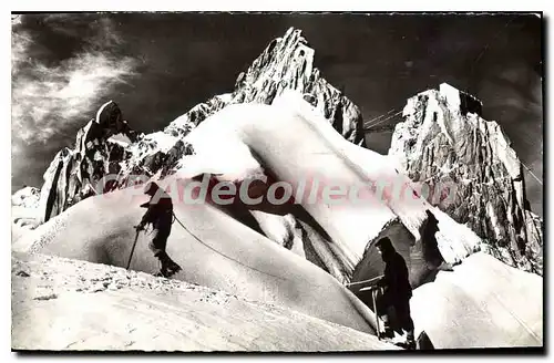 Cartes postales Chamonix Mont Blanc les trois pointes gare t�l�f�rique aiguille du midi