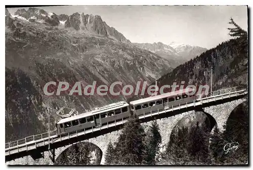 Cartes postales Chamonix Mont Blanc chemin de fer de Montenvers Aiguilles rouges