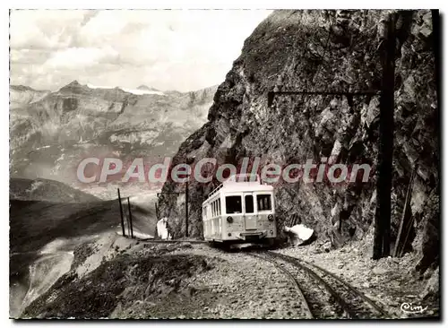 Cartes postales moderne St Gervais Les Bains Le Nid D'Aigle Col De Voza tramway du Mont Blanc