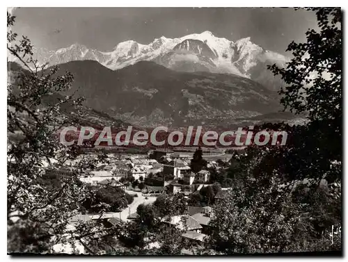 Cartes postales moderne Sallanches Vue Generale Et La Chaine Du Mont Blanc