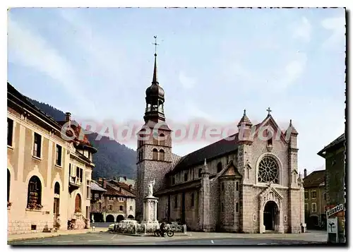 Cartes postales moderne Thones Place De I'Hotel De Ville