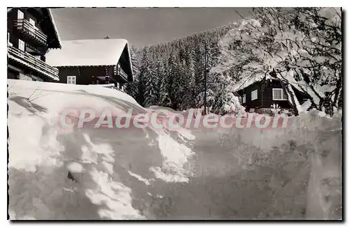 Cartes postales Les Carroz Araches Un Beau Coin Sous La Neige