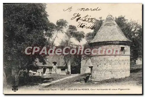 Cartes postales Veules Les Roses Cour Normande Et Vieux pigeonnier