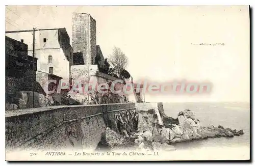 Cartes postales Antibes Les Remparts Et La Tour Du Ch�teau