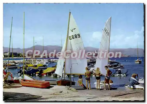 Cartes postales moderne Antibes L'Ilette Le Port De La Salis