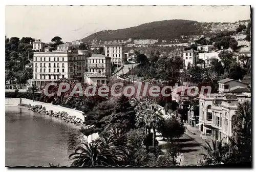 Cartes postales Beaulieu Sur Mer Le Casino Et Les Grands Hotels