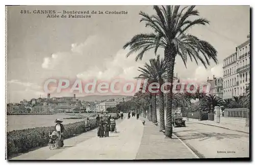 Cartes postales Cannes Boulevard De La Croisette Allee De Palmiers