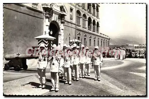 Cartes postales Monaco Le Palais Du Prince rel�ve de la garde