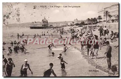 Cartes postales Nice La Plage Les Baigneurs