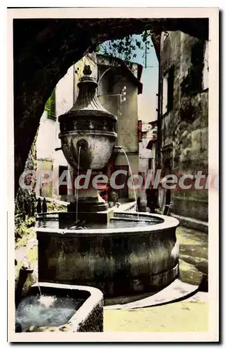 Cartes postales SAINT-PAUL-de-VENCE vieille fontaine