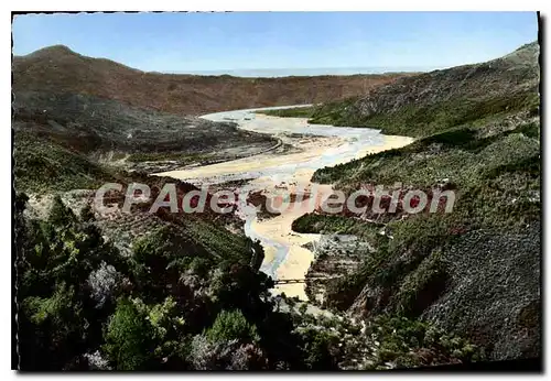 Cartes postales moderne GILETTE vue sur la vall�e du var