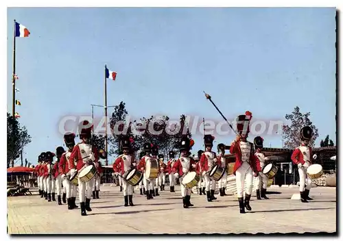 Moderne Karte SAINT-LAURENT-du-VAR majorettes