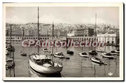 Cartes postales ALGER vue sur la Casbah