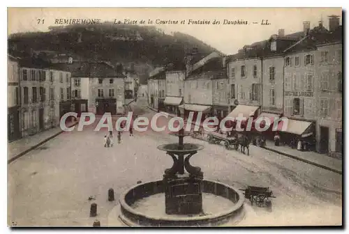 Cartes postales Remiremont La Place De La Courtine Et Fontaine Des Dauphins