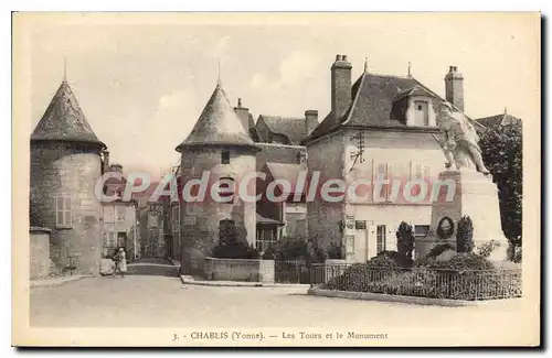 Ansichtskarte AK Chablis Les Tours Et Le Monument