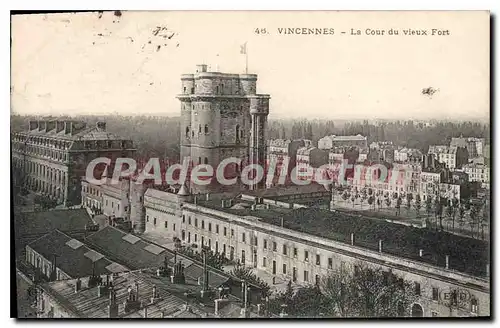 Cartes postales Vincennes La Cour Du Vieux Fort
