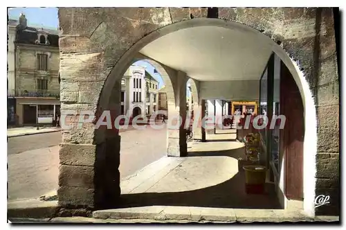 Cartes postales Loudun Les Arcades Place Ste Croix