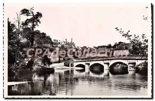 Ansichtskarte AK La Trimouille Vienne Le Pont