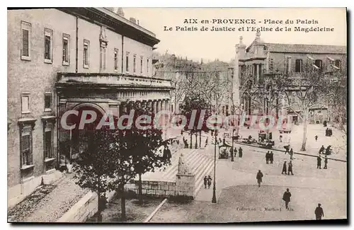 Ansichtskarte AK Aix En Provence Place Du Palais De Justice Et I'Eglise