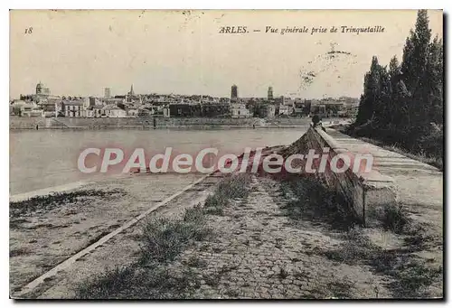 Cartes postales Arles Vue Generale Prise De Trinquetaille