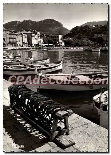 Cartes postales moderne Cassis Un Coin Du Port