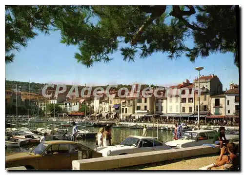 Cartes postales moderne Cassis Le Port Et Le Quai Des Beaux